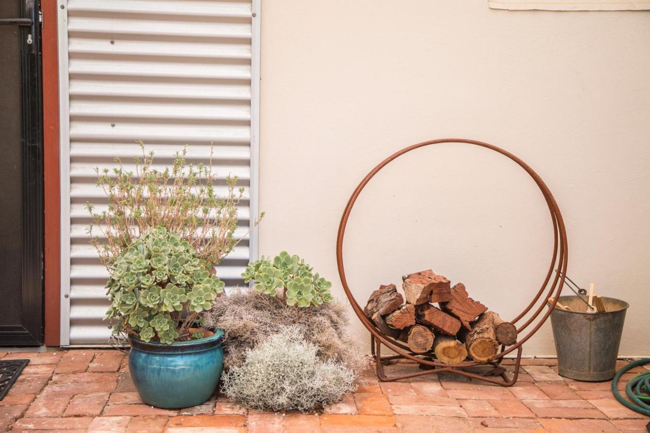 Mataro Cottage Тананда Екстериор снимка